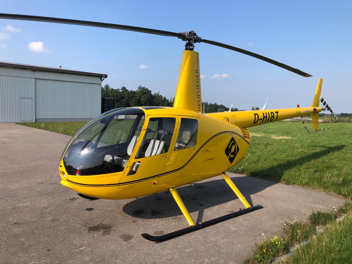 Hubschrauber Robinson R 44 II wird verchartert | AeroSales Luftfahrzeug GmbH